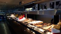Buffett zum Dinner 20180811 171844 &ndash; &copy; Marlies Thrum (Eberhardt TRAVEL)