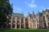 Ankunft in Glasgow - University of Glasgow &ndash; &copy; Andreas Wolfsteller (Eberhardt TRAVEL)