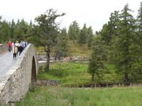 Tag 6 - 4 - Fotostopp an bizarrer Steinbrücke (2) &ndash; &copy; Sabine Heitzer (Eberhardt TRAVEL)