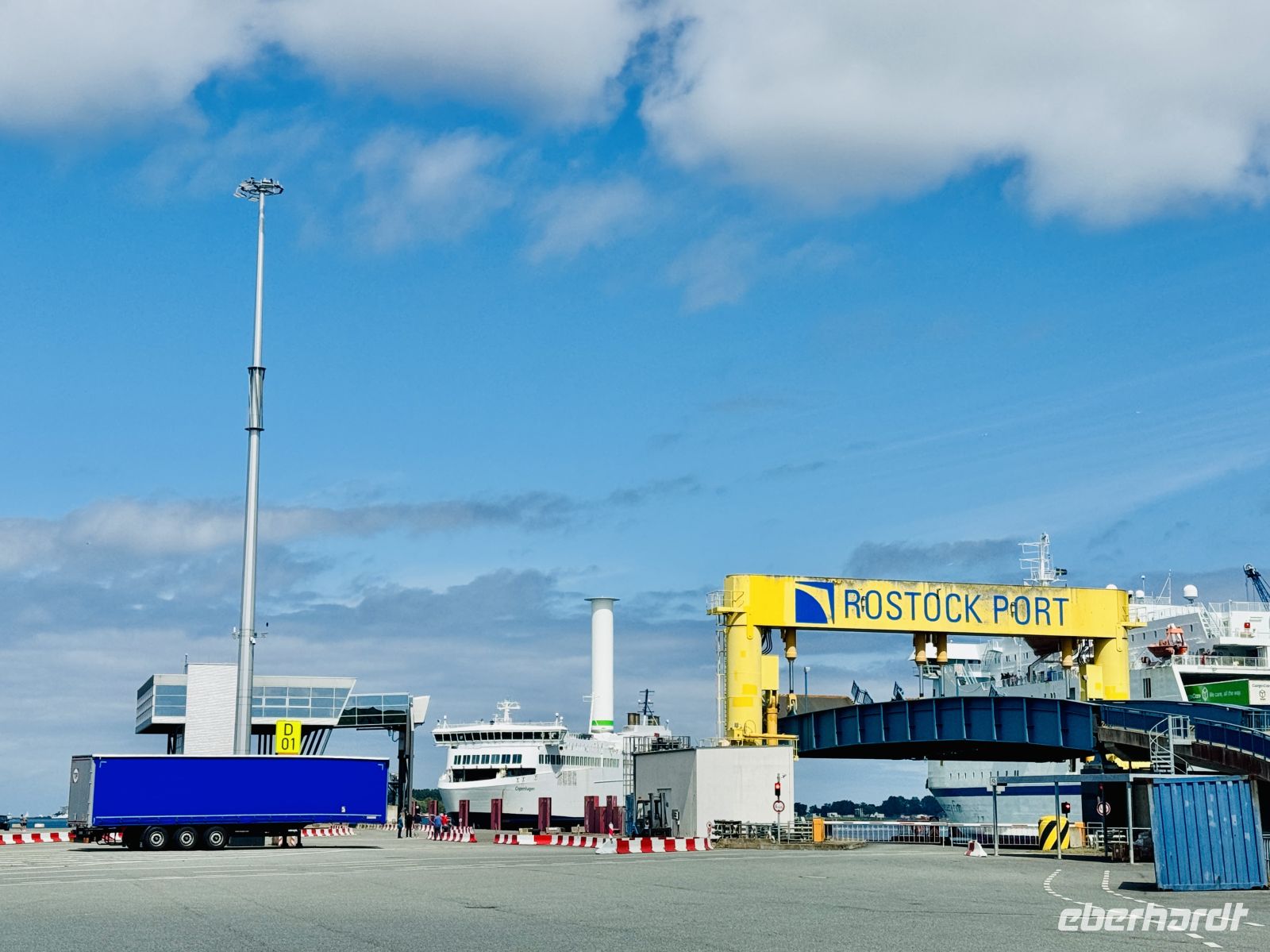 1. Tag - Ankunft am Hafen von Rostock &ndash; &copy; Christin Kuschka (Eberhardt TRAVEL)