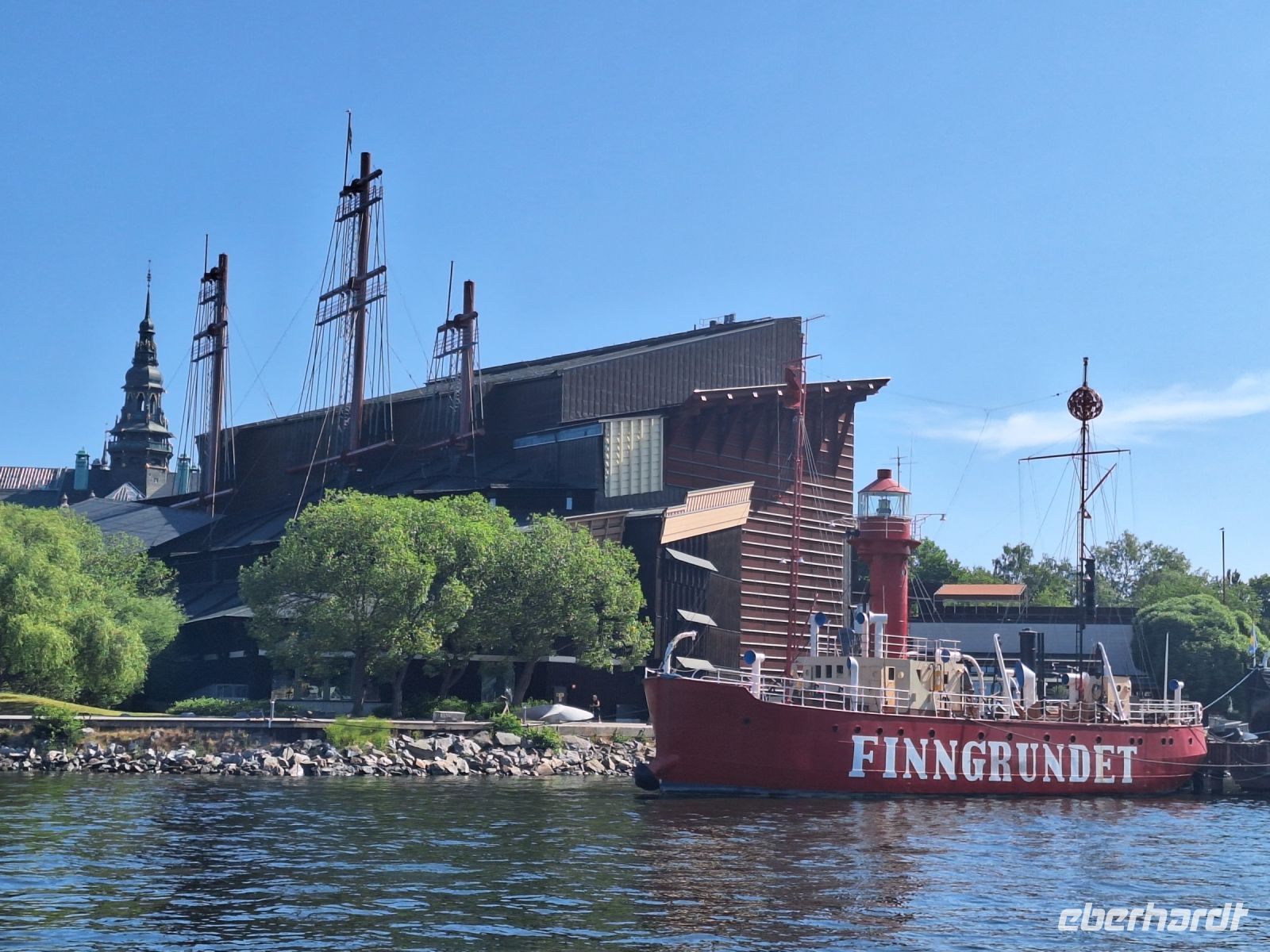 0054 Stockholm Vasa Museum von außen &ndash; &copy; Heike Jack (Eberhardt TRAVEL)