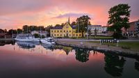 Kreuzfahrt Götakanal - tolle Abendstimmung in Motala &ndash; &copy; Franziska Bergmann (Eberhardt TRAVEL)