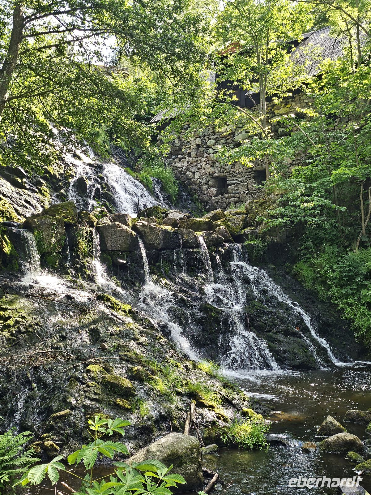 Wasserfall in Röttle &ndash; &copy; Mariele Legler (Eberhardt TRAVEL)
