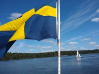 die schwedische Flagge  &ndash; &copy; Olga Romano (Eberhardt TRAVEL)