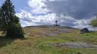 Wikingersiedlung Birka Aussichtspunkt.jpg