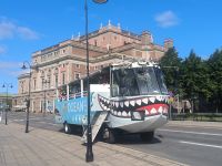 Stockholm. Ocean-Bus und Opernhaus &ndash; &copy; Heike Jack (Eberhardt TRAVEL)