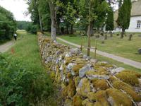 Hjortsberga_Friedhofsmauer &ndash; &copy; Andreas Höhn (Eberhardt TRAVEL)