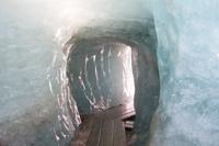 Eisgrotte im Rhonegletscher