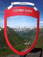 Unser Bus auf dem Furkapass &ndash; &copy; Annette Weise (Eberhardt TRAVEL)