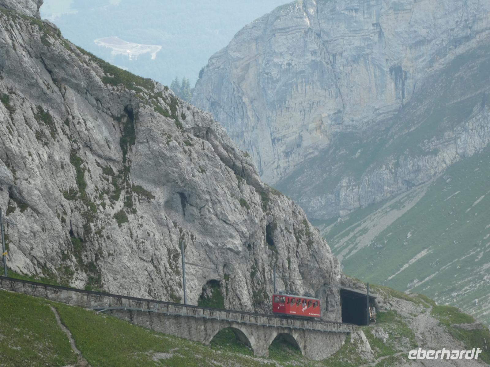 Pilatus Zahnradbahn &ndash; &copy; Kerstin Hugel (Eberhardt TRAVEL)