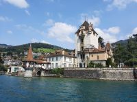 Schifffahrt auf dem Thuner See - Schloss Oberhofen &ndash; &copy; Katrin Deutschbein (Eberhardt TRAVEL)