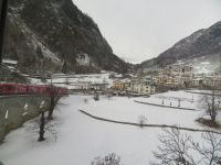 050 Fahrt mit dem Bernina-Express - Kreisviadukt in Brusio &ndash; &copy; Annette Weise (Eberhardt TRAVEL)