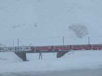 068 Rückfahrt vom Bernina über die Bernina-Passstraße &ndash; &copy; Annette Weise (Eberhardt TRAVEL)