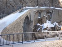 201 Fahrt von  Andermatt nach Sarnen - Stopp an der Teufelsbrücke &ndash; &copy; Annette Weise (Eberhardt TRAVEL)
