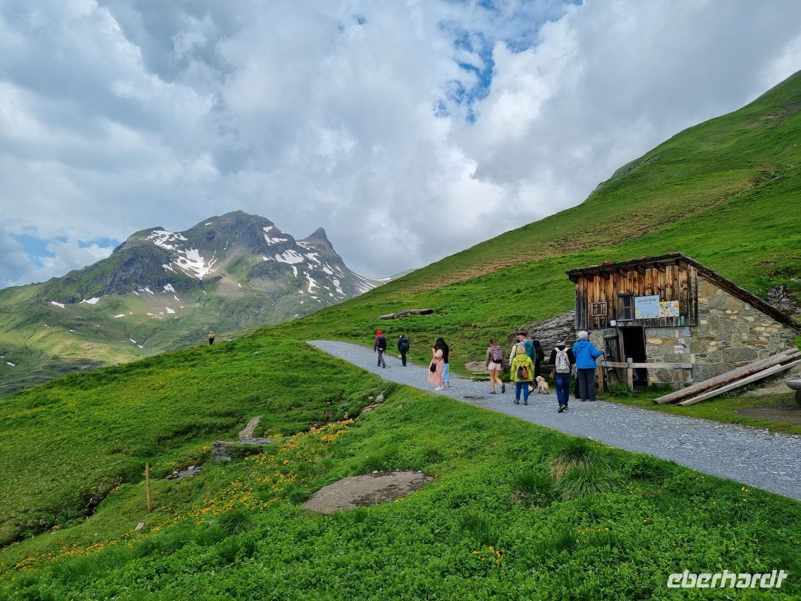 auf dem First... - Wanderung zum Bachalpsee &ndash; &copy; Katrin Deutschbein (Eberhardt TRAVEL)