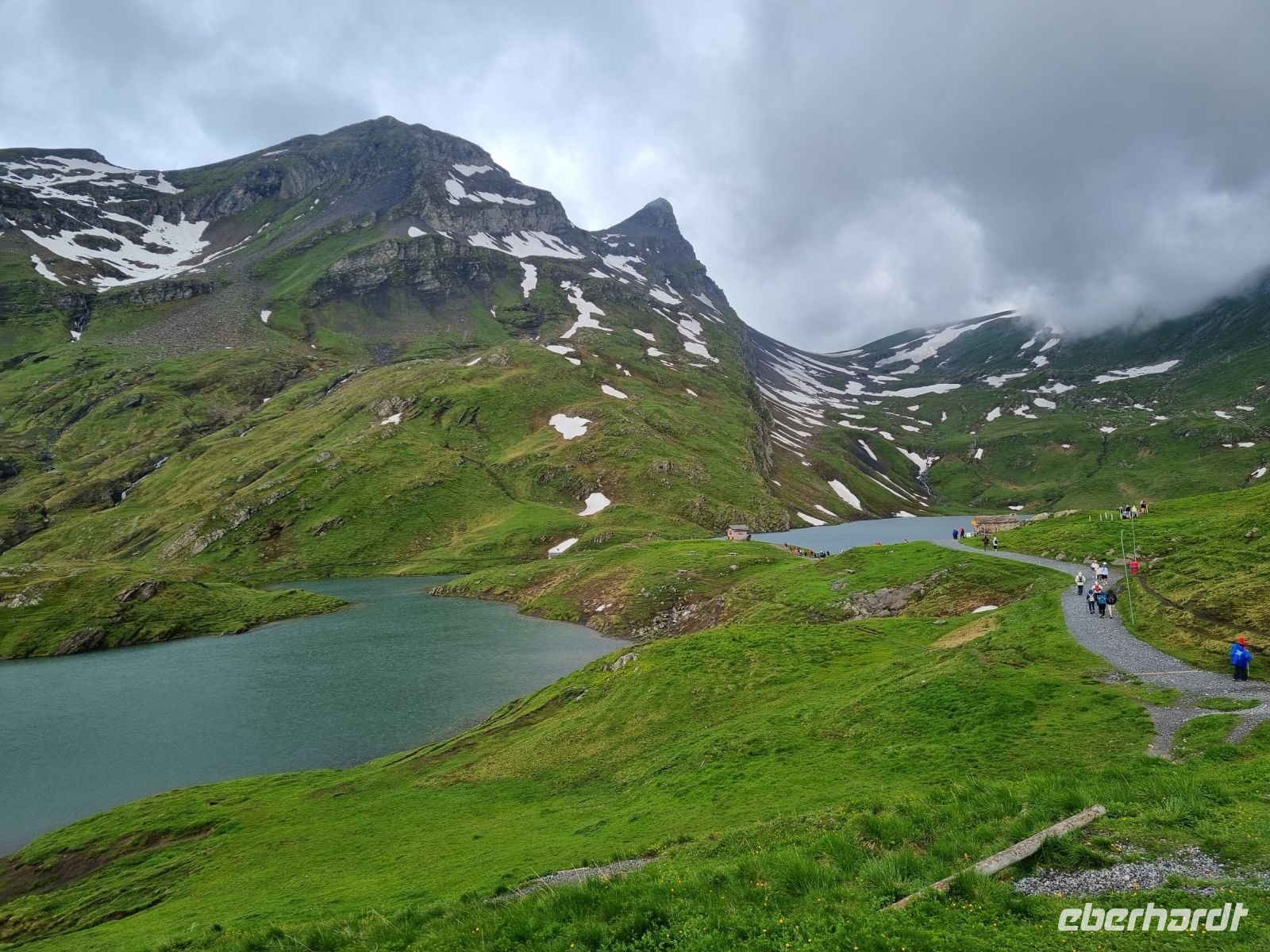 auf dem First... - Wanderung zum Bachalpsee &ndash; &copy; Katrin Deutschbein (Eberhardt TRAVEL)