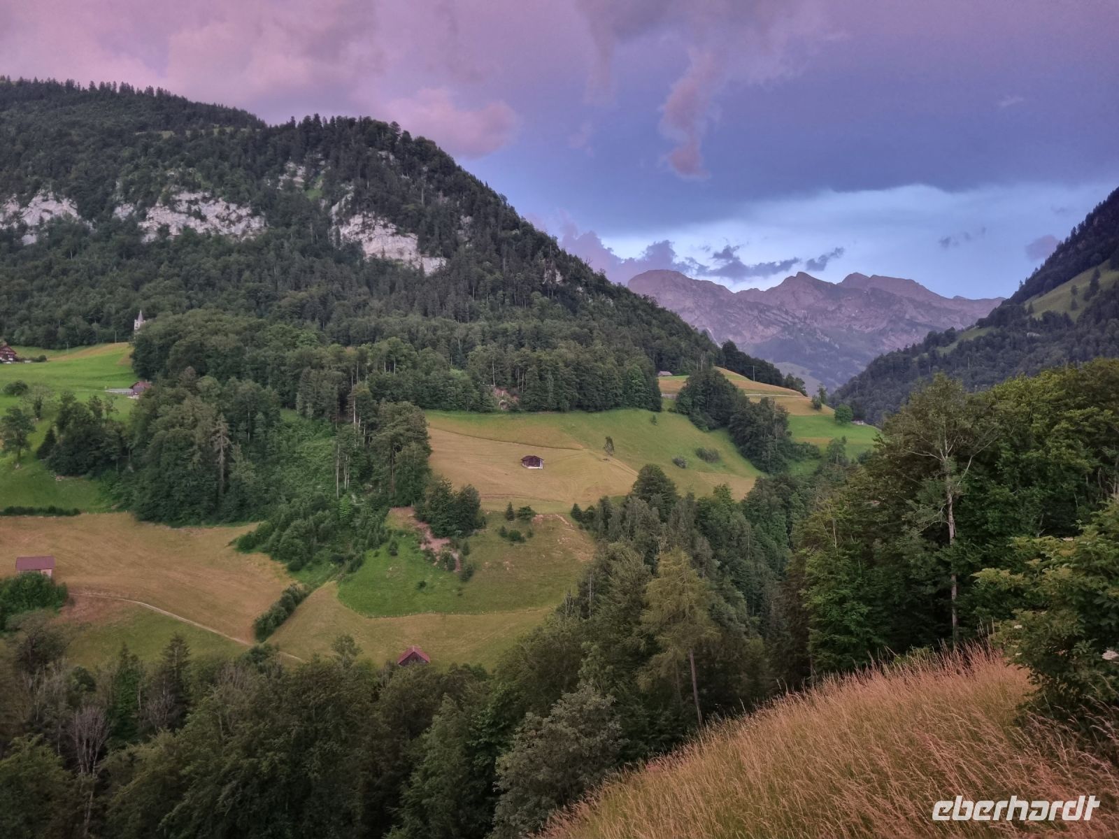 Flüeli-Ranft - Abendlicher Blick ins Melchtal &ndash; &copy; Katrin Deutschbein (Eberhardt TRAVEL)