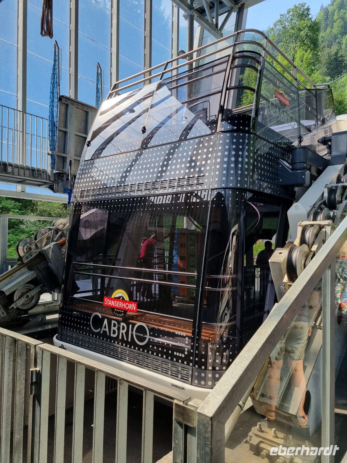 Stanserhorn - CabriO-Bahn &ndash; &copy; Katrin Deutschbein (Eberhardt TRAVEL)