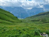 auf dem First... - Wanderung zum Bachalpsee &ndash; &copy; Katrin Deutschbein (Eberhardt TRAVEL)