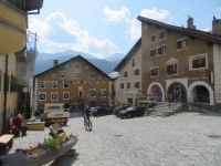 029 Engadin Rundfahrt - Zuos  &ndash; &copy; Annette Weise (Eberhardt TRAVEL)