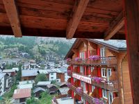 Hotel in Zermatt.jpg &ndash; &copy; Ute Solf (Eberhardt TRAVEL)