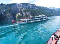 Mit dem Dampfschiff 