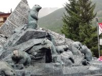 Der Murmeltierbrunnen &ndash; &copy; Martina Pötschke (Eberhardt TRAVEL)