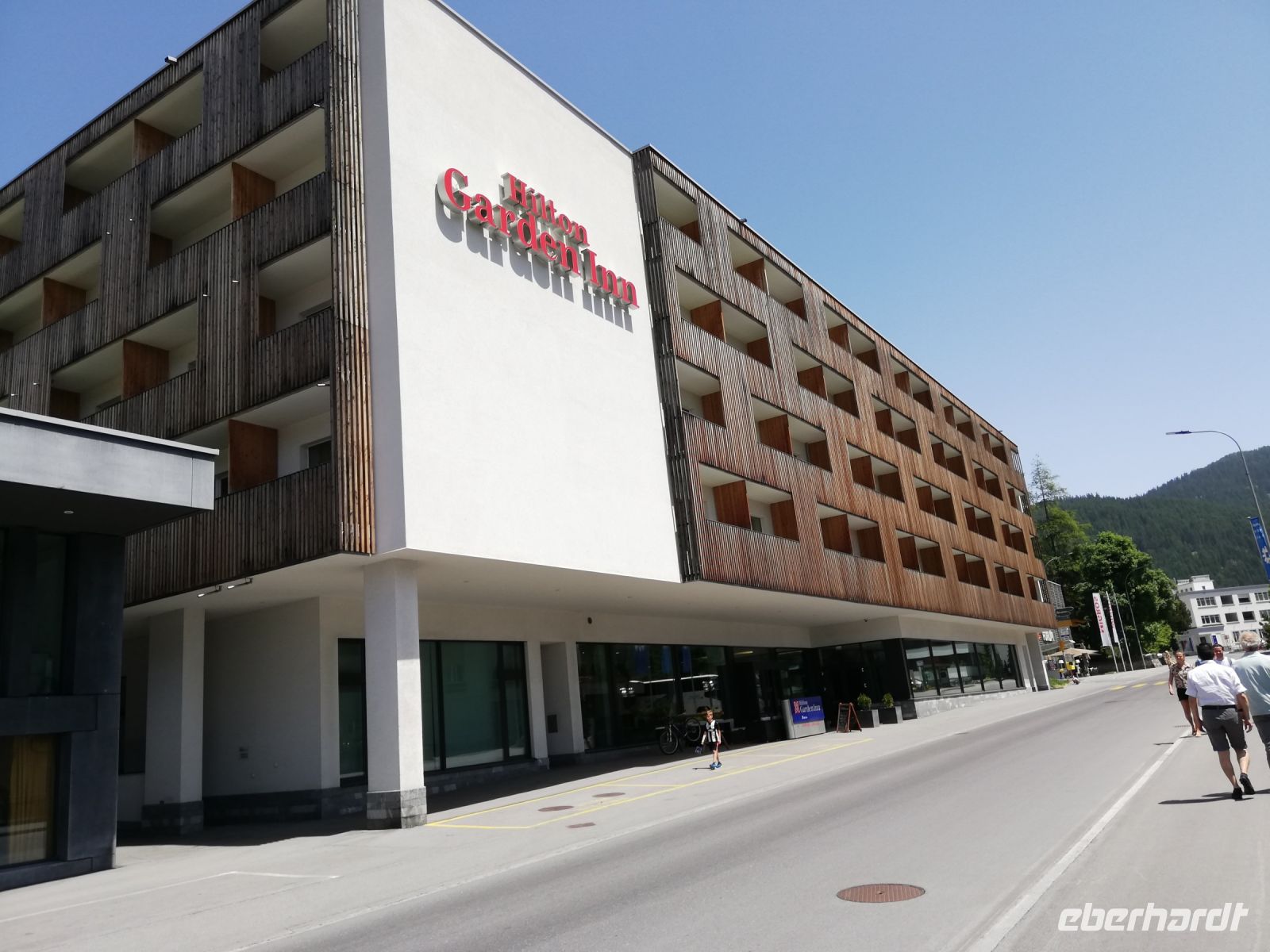 Unser Hotel Hilton Garden Inn in Davos &ndash; &copy; Gisela Gerlach (Eberhardt TRAVEL)
