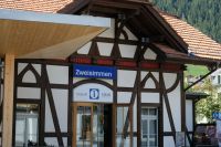 Umstieg in Zweisimmen &ndash; &copy; Andreas Kunzmann (Eberhardt TRAVEL)