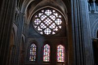 Fenster in Notre Dame &ndash; &copy; Andreas Kunzmann (Eberhardt TRAVEL)