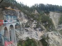 Glacier Express - Blick auf Landwasserviadukt &ndash; &copy; Hartwig Köllner (Eberhardt TRAVEL)
