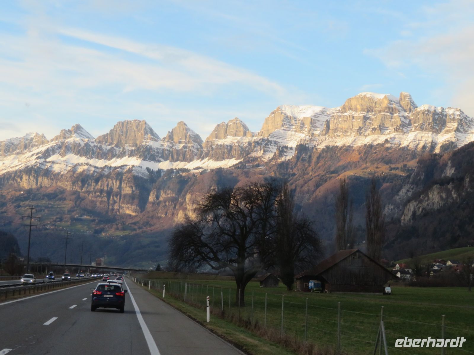 009 Churfirsten oberhalb vom Walensee &ndash; &copy; Annette Weise (Eberhardt TRAVEL)
