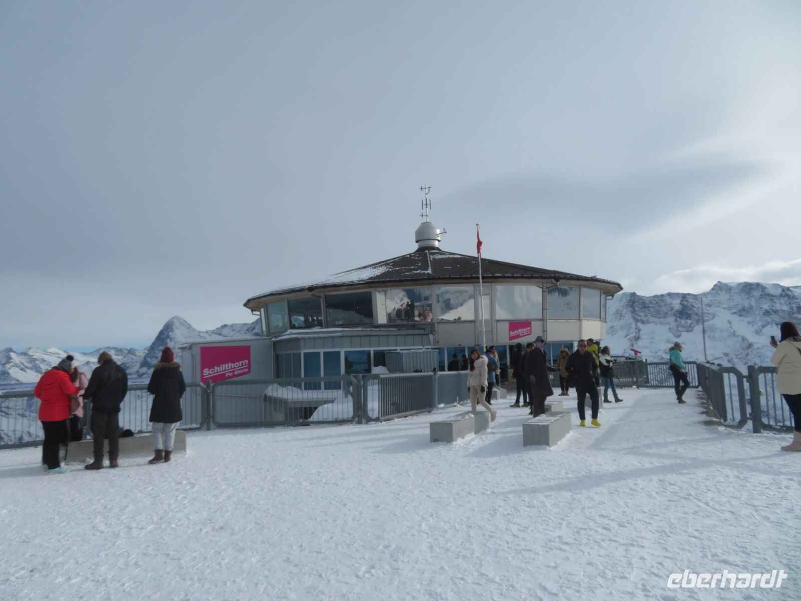 073 Schilthorn - Drehrestaurant &ndash; &copy; Annette Weise (Eberhardt TRAVEL)