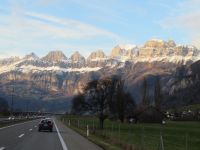 009 Churfirsten oberhalb vom Walensee &ndash; &copy; Annette Weise (Eberhardt TRAVEL)