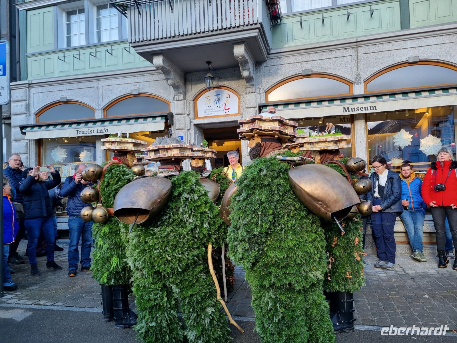 Silvesterchlausen in Urnäsch &ndash; &copy; Katrin Deutschbein (Eberhardt TRAVEL)