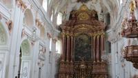 0259 Luzern - Stadtführung - Jesuitenkirche &ndash; &copy; Annette Weise (Eberhardt TRAVEL)