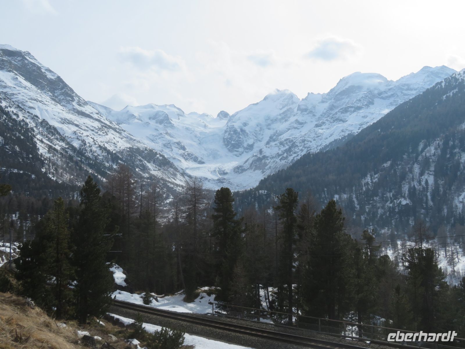 081 Blick zum Morteratsch-Gletscher &ndash; &copy; Annette Weise (Eberhardt TRAVEL)