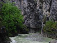 in der Aareschlucht &ndash; &copy; Gisela Preuß (Eberhardt TRAVEL)