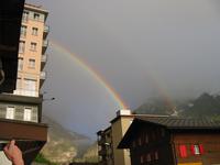 Regenbogen über Grindelwald &ndash; &copy; Gisela Preuß (Eberhardt TRAVEL)