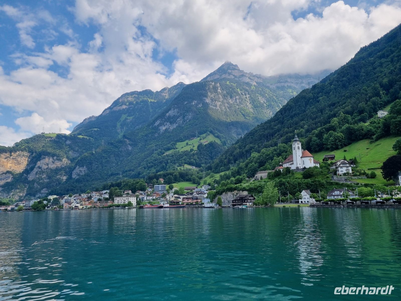Schifffahrt auf dem Vierwaldstättersee - Flüelen &ndash; &copy; Katrin Deutschbein (Eberhardt TRAVEL)