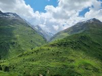 Fahrt mit dem Glacier-Express - vom Oberalppass nach Disentis... &ndash; &copy; Katrin Deutschbein (Eberhardt TRAVEL)