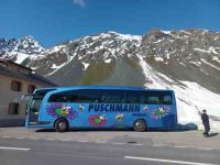Fotostopp am Pass &ndash; &copy; Ute Solf (Eberhardt TRAVEL)