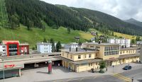 Davos Bahnhof Platz &ndash; &copy; Steffen Mucke (Eberhardt TRAVEL)