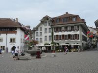 017 Thun - Rathausplatz &ndash; &copy; Annette Weise (Eberhardt TRAVEL)