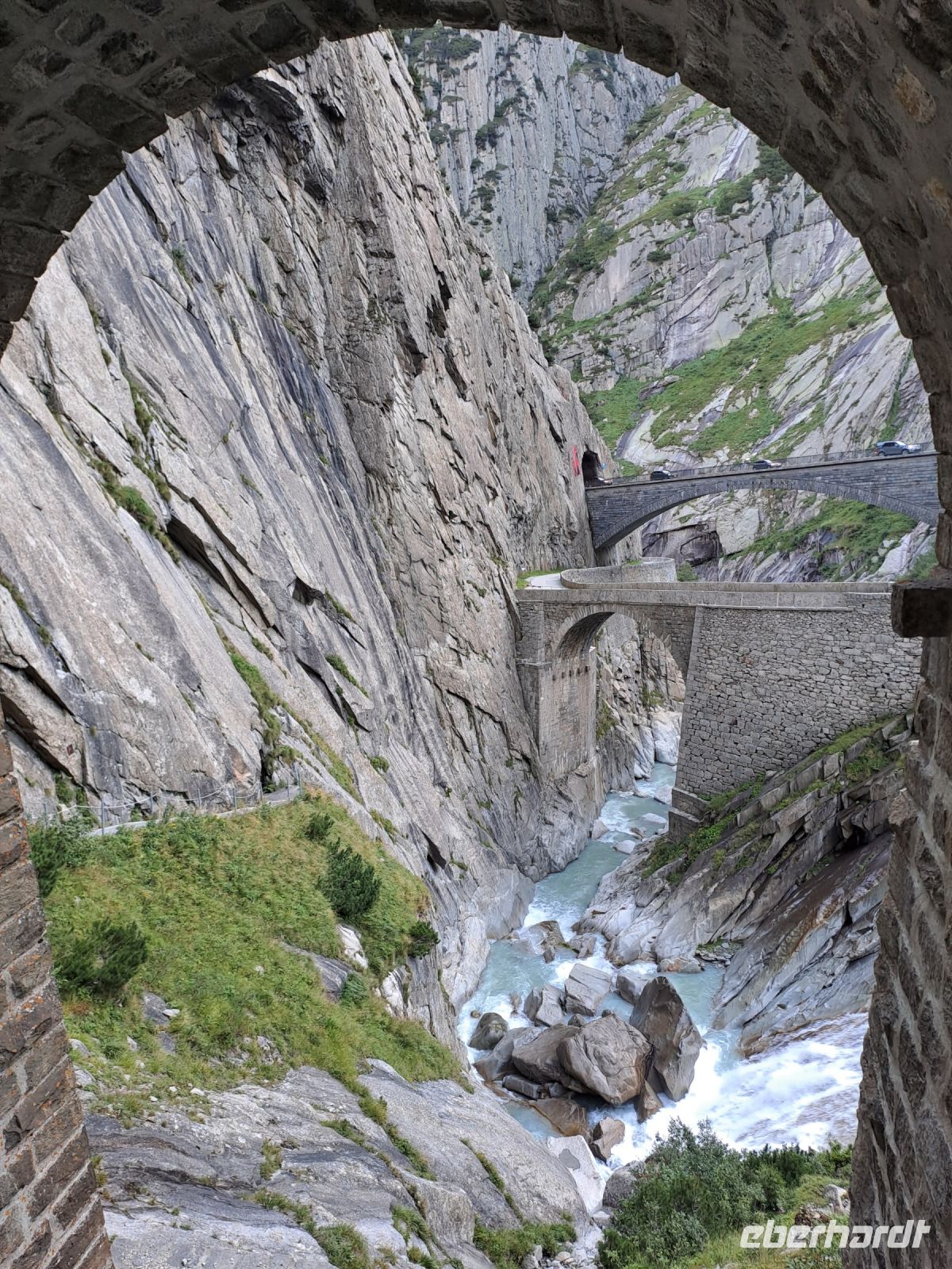 Schöllenenschlucht (5).jpg &ndash; &copy; Gisela Hohlfeld (Eberhardt TRAVEL)