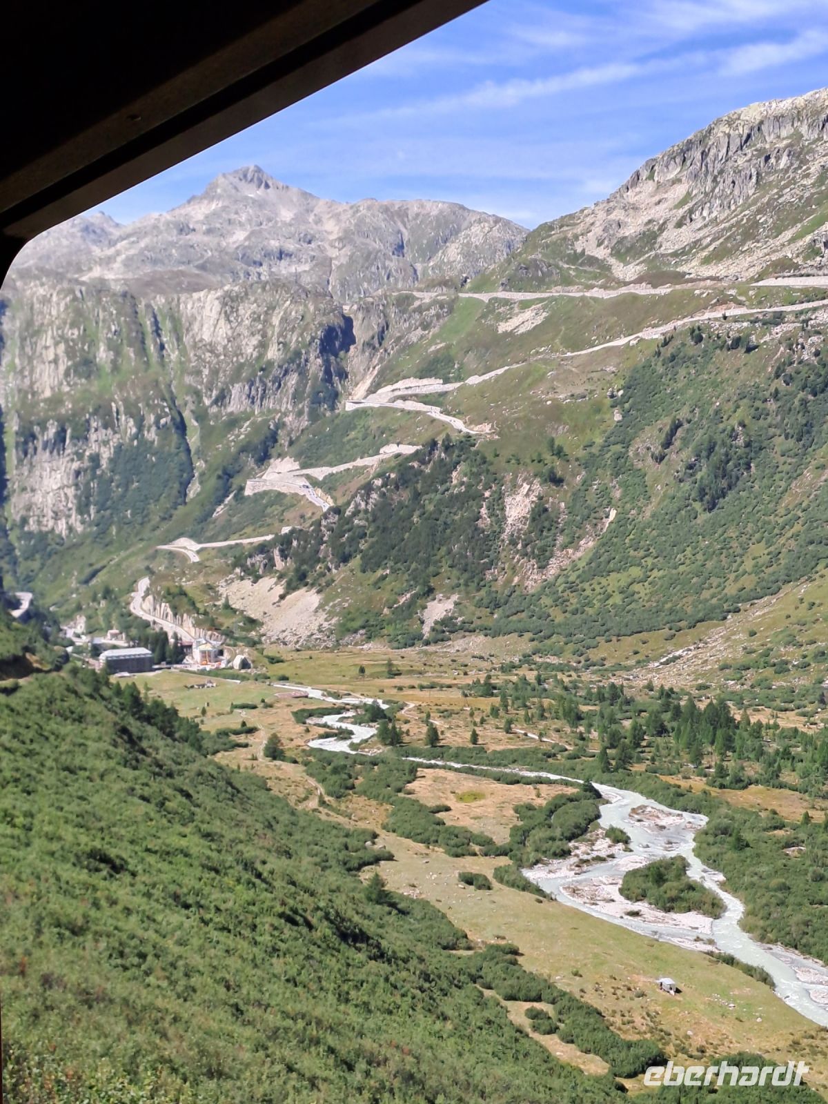 Talblick- Rhonegletscher.jpg &ndash; &copy; Gisela Hohlfeld (Eberhardt TRAVEL)