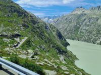 Abfahrt zum Grimselsee.jpg &ndash; &copy; Gisela Hohlfeld (Eberhardt TRAVEL)
