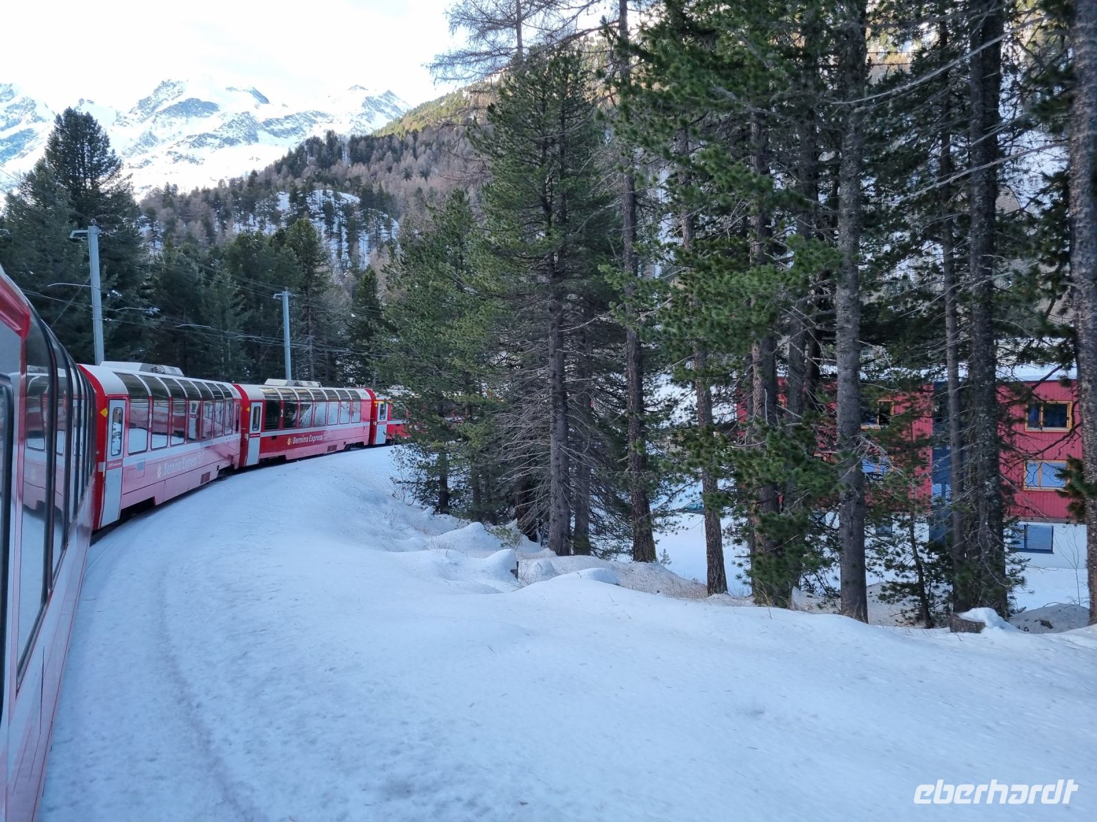 Fahrt mit dem Bernina-Express  &ndash; &copy; Katrin Deutschbein (Eberhardt TRAVEL)