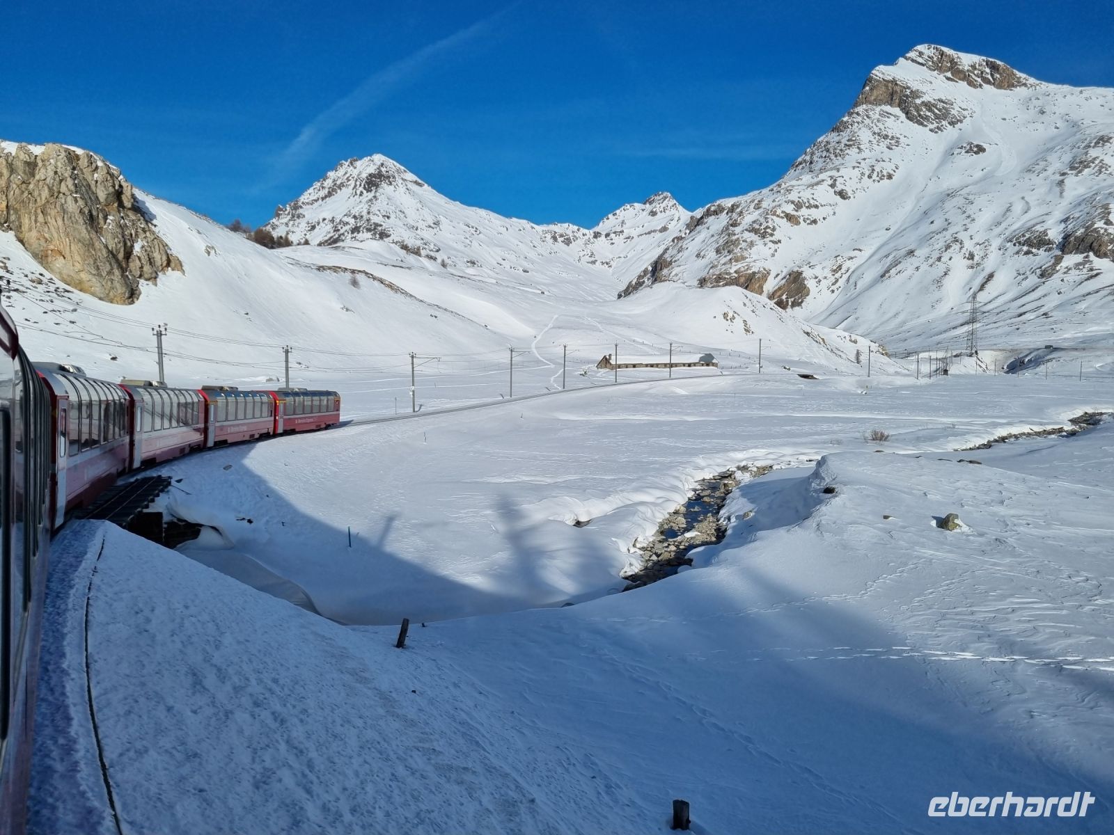 Fahrt mit dem Bernina-Express  &ndash; &copy; Katrin Deutschbein (Eberhardt TRAVEL)