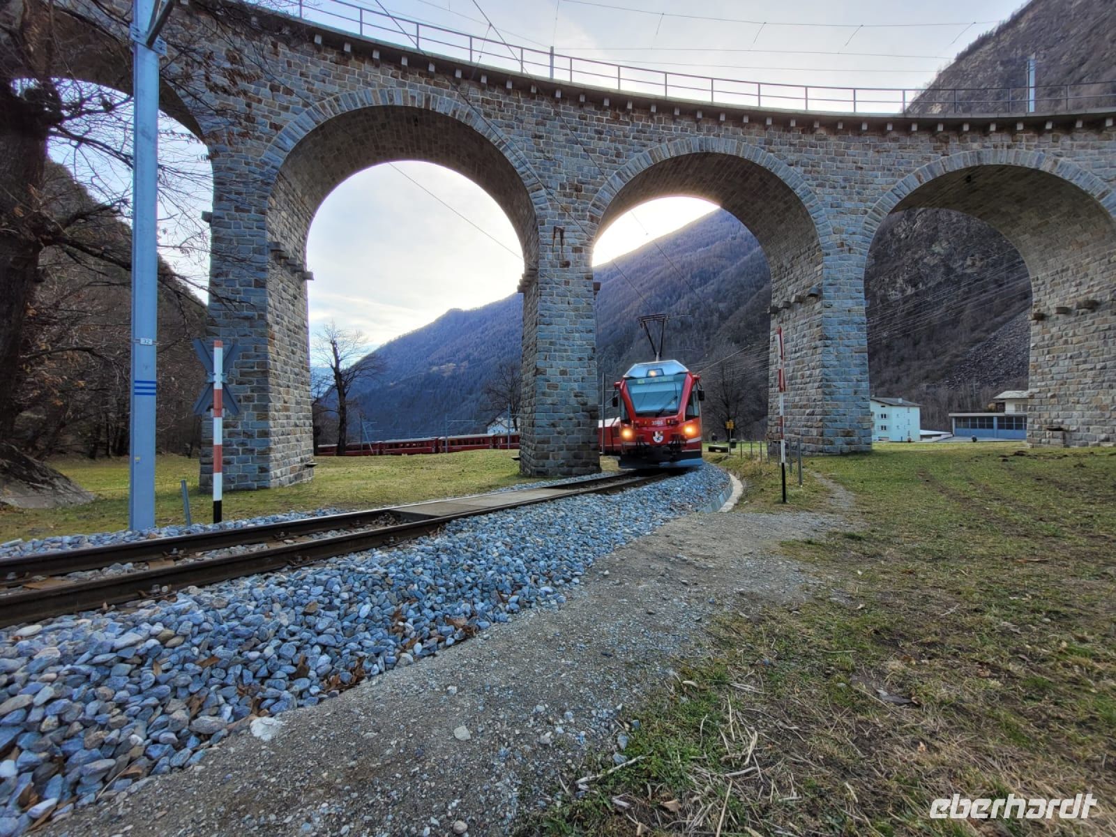 Kreisviadukt von Brusio &ndash; &copy; Katrin Deutschbein (Eberhardt TRAVEL)